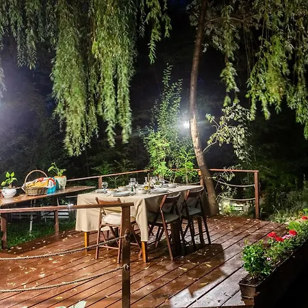 Conacul Malul Alb Vendégház Râmnicu Vâlcea